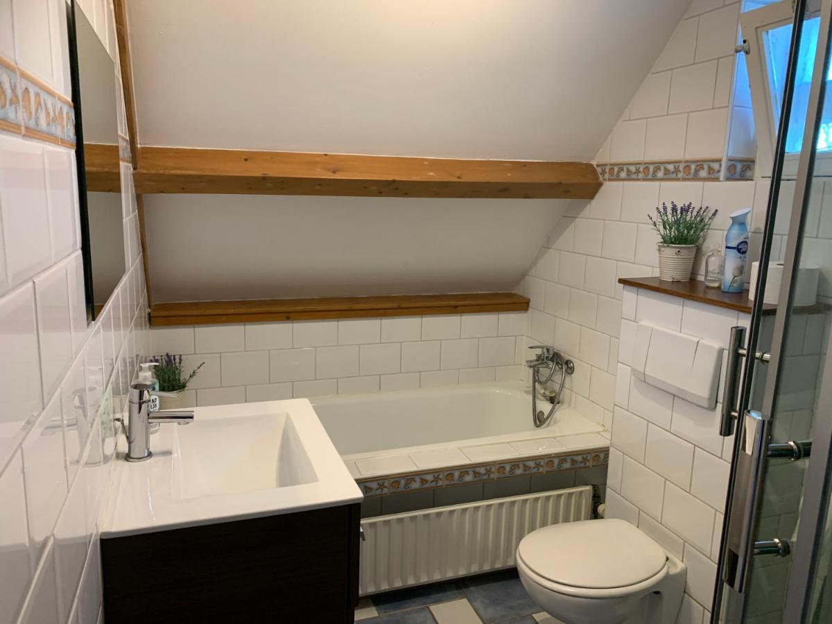 Heerenkeet 4 Pers Appartement Aan De Oosterschelde Kerkwerve Luaran gambar